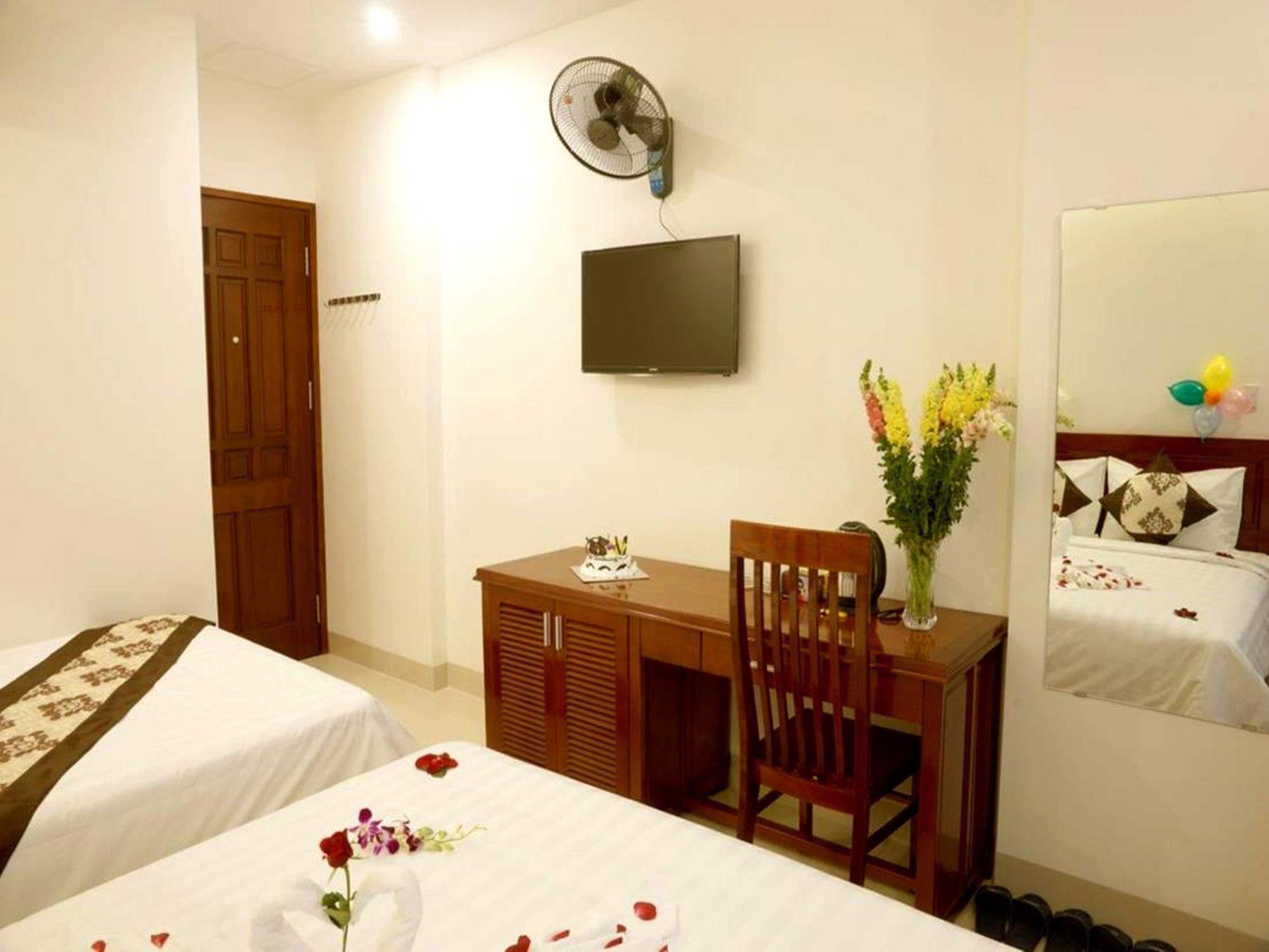 Gold Summer Hotel 1 Son Tra Εξωτερικό φωτογραφία